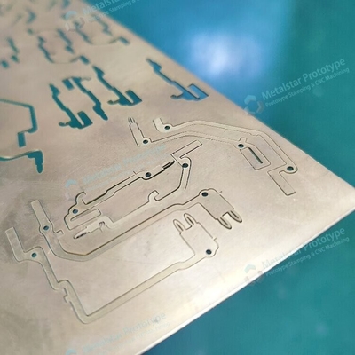 0.10mm - 20.0mm pirinç ve metaller için özel lazer kesme hizmeti