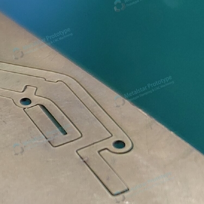 0.10mm - 20.0mm pirinç ve metaller için özel lazer kesme hizmeti